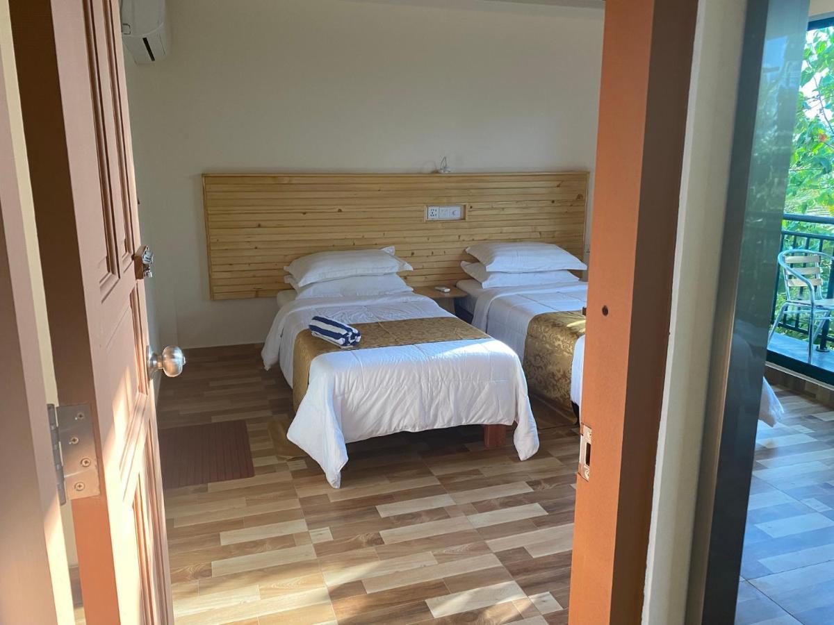 Paguro Seaview Hotel Bodufolhudhoo Exterior photo